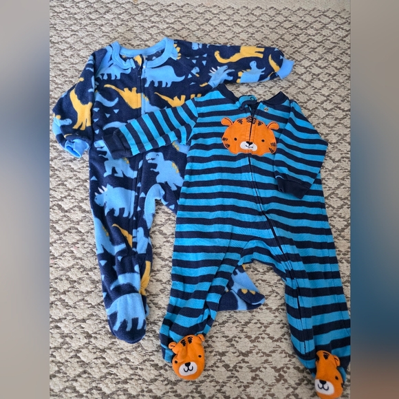 Assorted Kids One Pieces Set - Picture 2 of 4